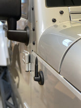 Load image into Gallery viewer, Bullet Antenna (Bullet size) for Wrangler JK JKU (aluminium alloy)
