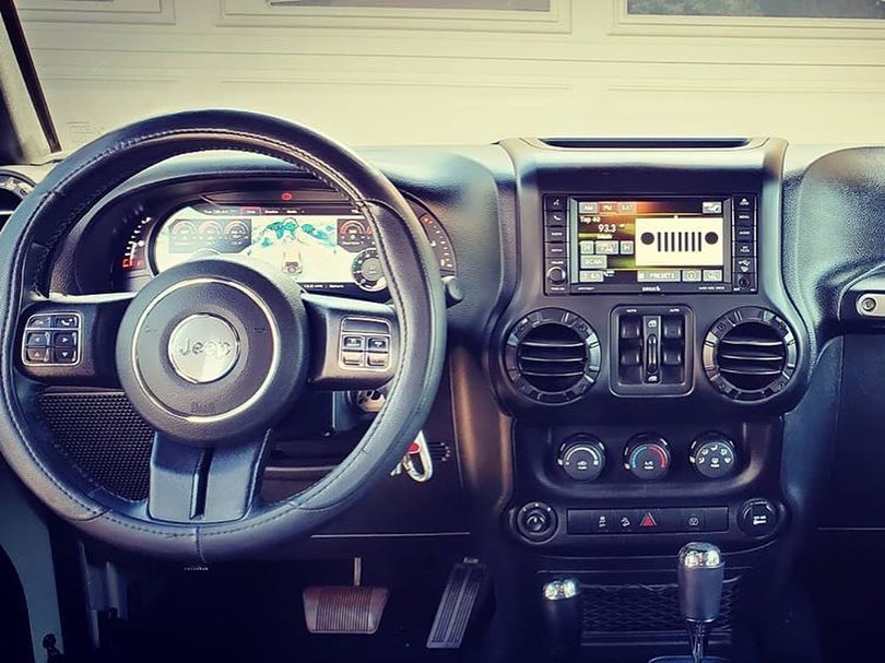 CAROBOTOR J Pro - Digital Dashboard for Jeep Wrangler JK JKU (2007-2020)