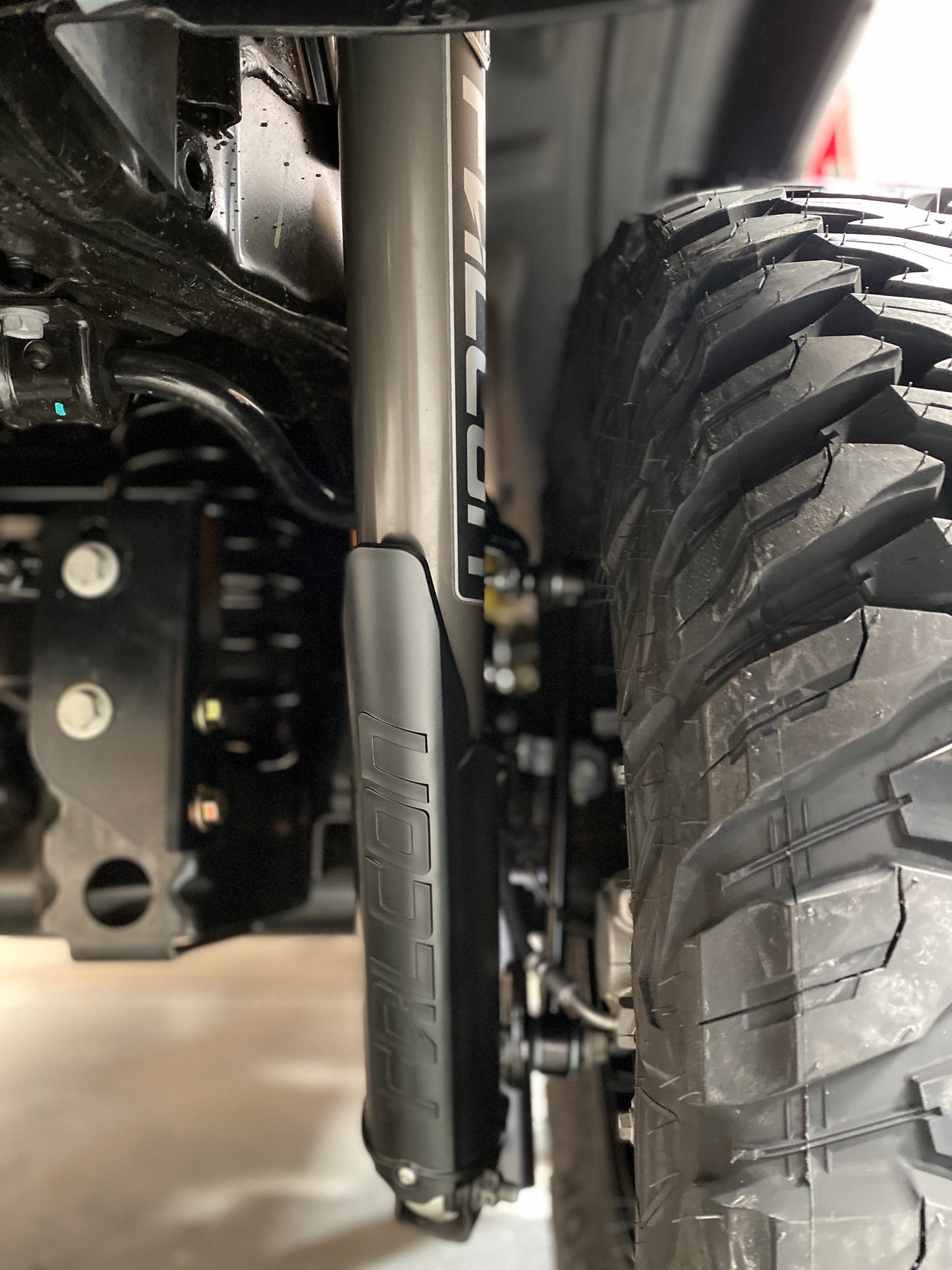 FULLY FITTED JL SUPERKIT: Teraflex 2.5" Coil Lift , Falcon SP2 2.1 Shocks, Track Bar, Arms, Retainers for Wrangler JL 2DR / JLU 4DR (2019+)