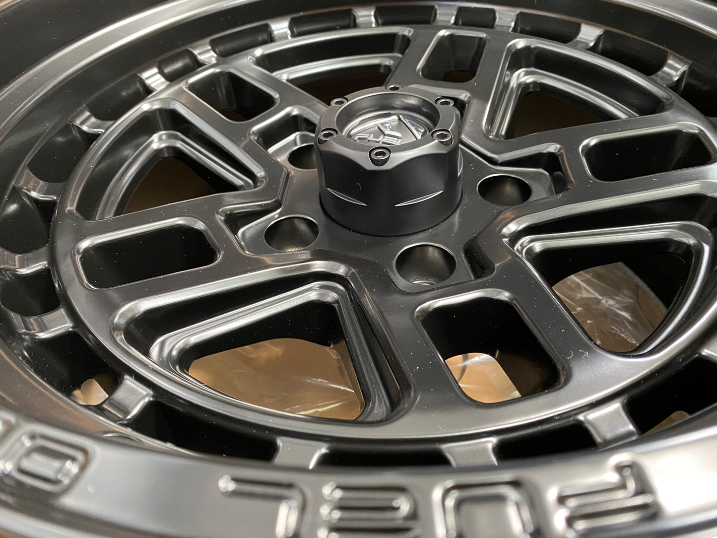 FUEL OFFROAD 'NITRO' 17" D667 - Satin Black 17" Rims 9J (set of 5 Jeep 5/127 -12) JK / JL